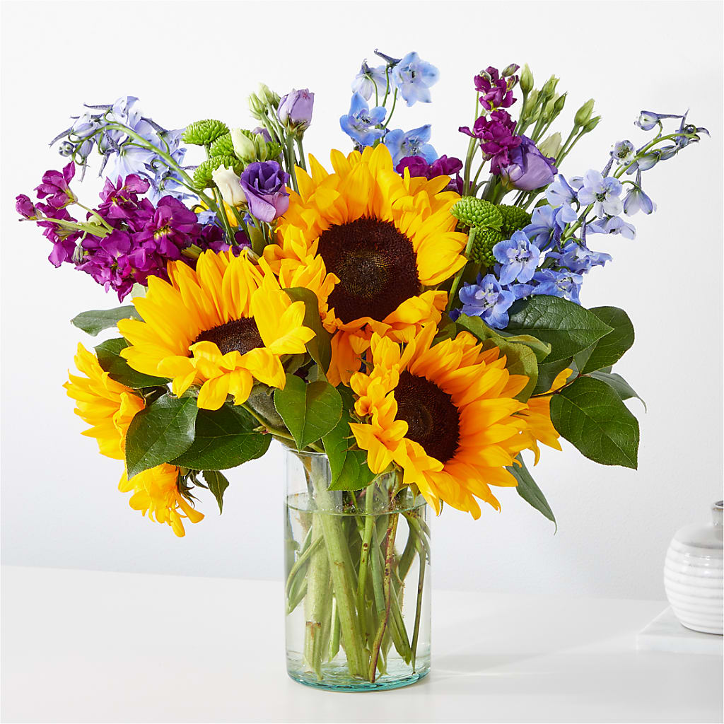 Catching Rays Bouquet – The Flower Gallery, Linden NJ