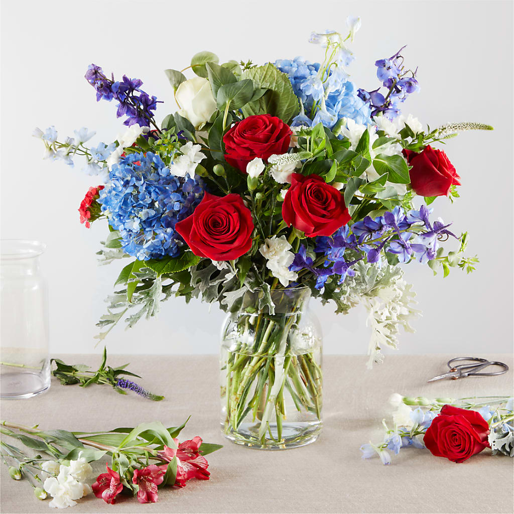Star Spangled - A Florist Original – The Flower Gallery, Linden NJ