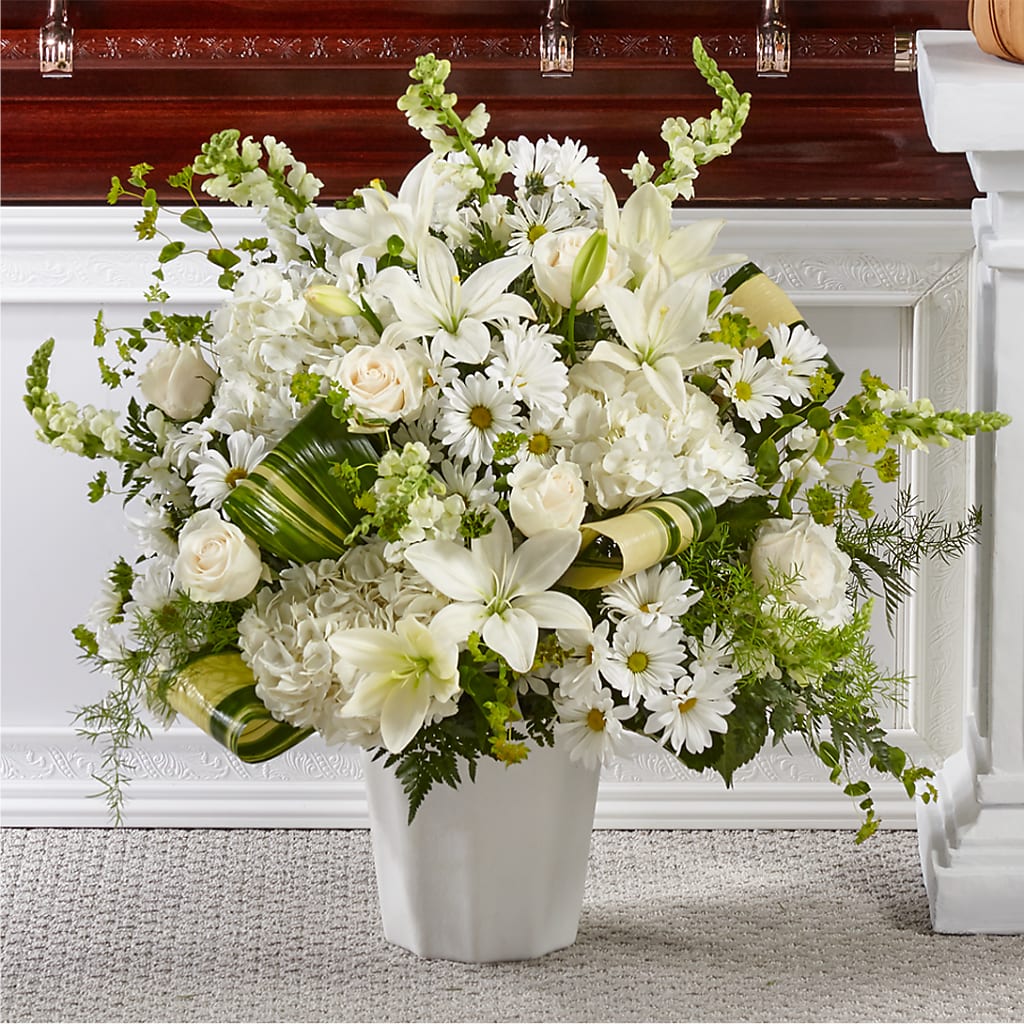 Thoughts of Tranquility Floor Basket – The Flower Gallery, Linden NJ
