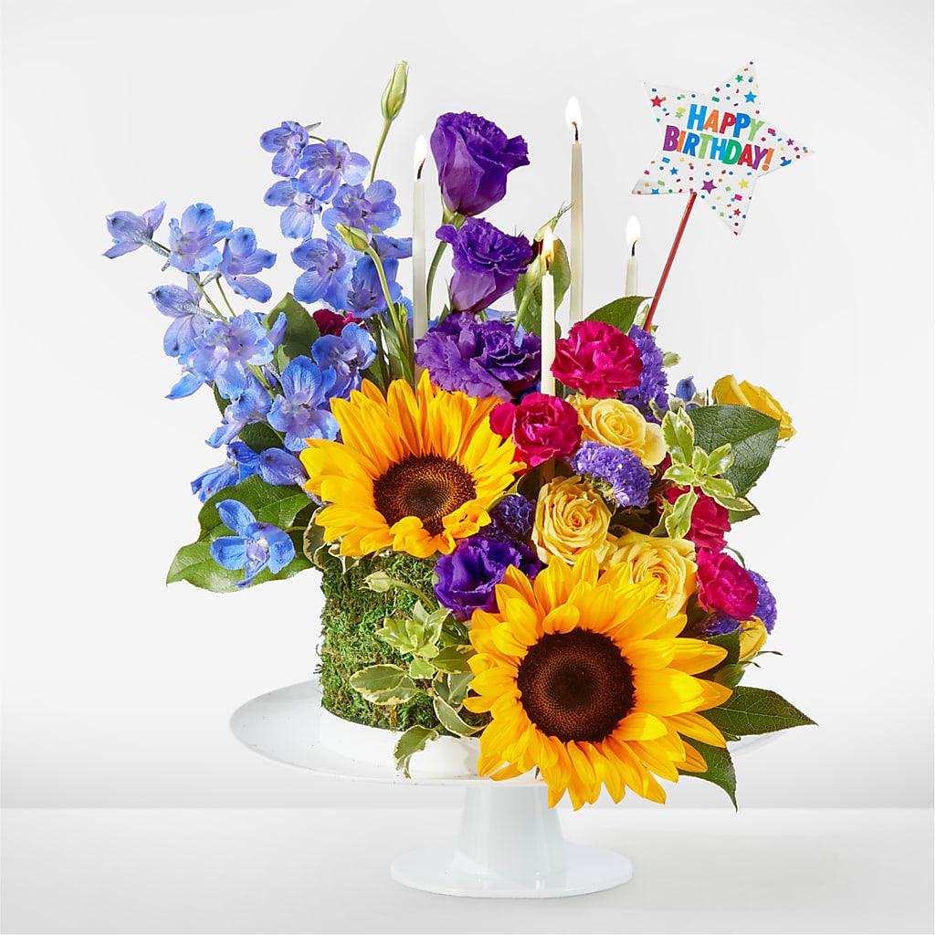 Star of the Day Floral Cake – The Flower Gallery, Linden NJ