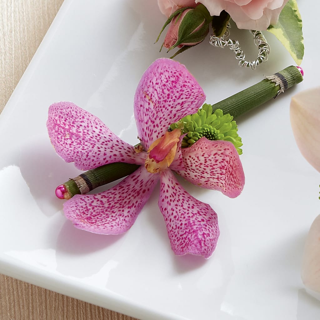 Pink Mokara Boutonniere – The Flower Gallery, Linden NJ
