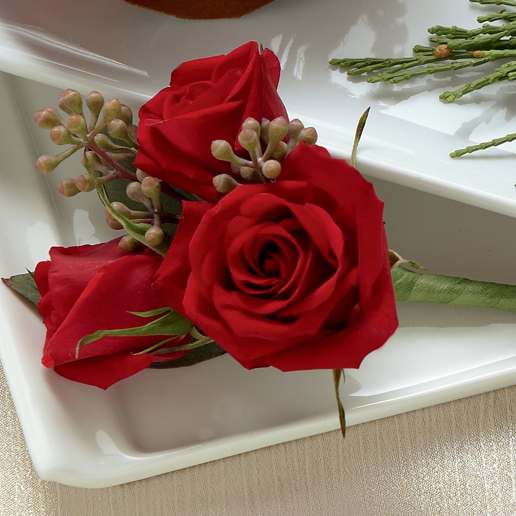 Red Spray Rose Boutonniere – The Flower Gallery, Linden NJ