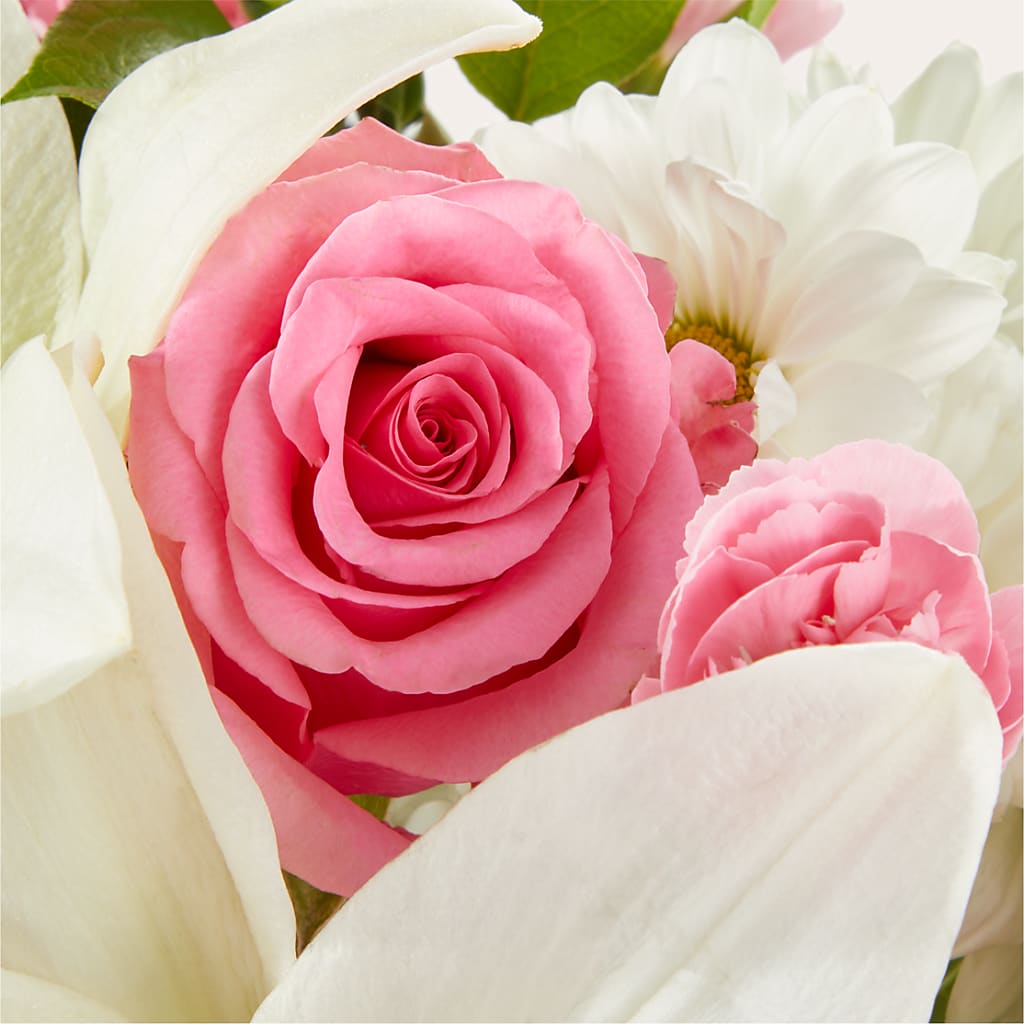 Whispers of Comfort Bouquet –  The Flower Gallery, Linden NJ