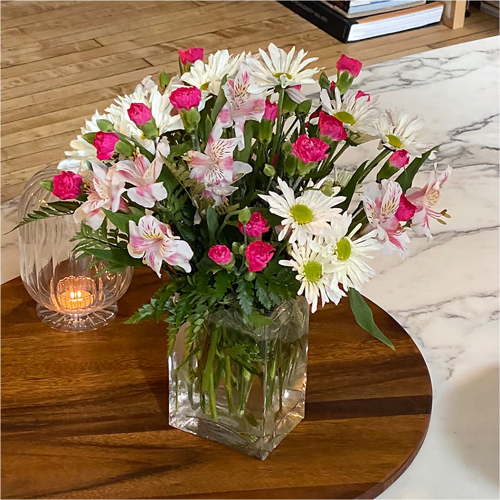 Sweet Surprises® Bouquet –  The Flower Gallery, Linden NJ