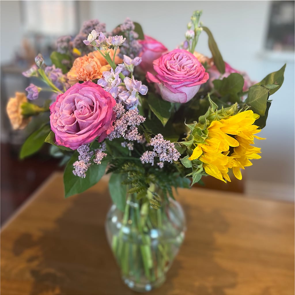 Yellow Brick Road Bouquet –  The Flower Gallery, Linden NJ