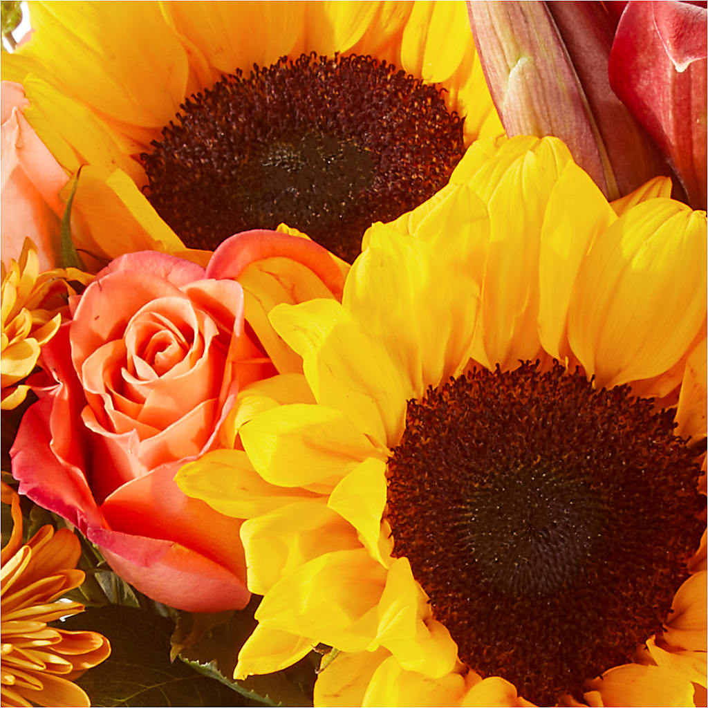 Acorn Lane Bouquet –  The Flower Gallery, Linden NJ