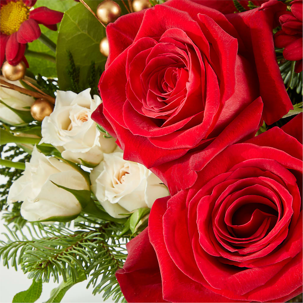 Believe Bouquet –  The Flower Gallery, Linden NJ