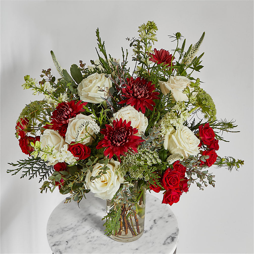 Favorite Traditions Bouquet –  The Flower Gallery, Linden NJ
