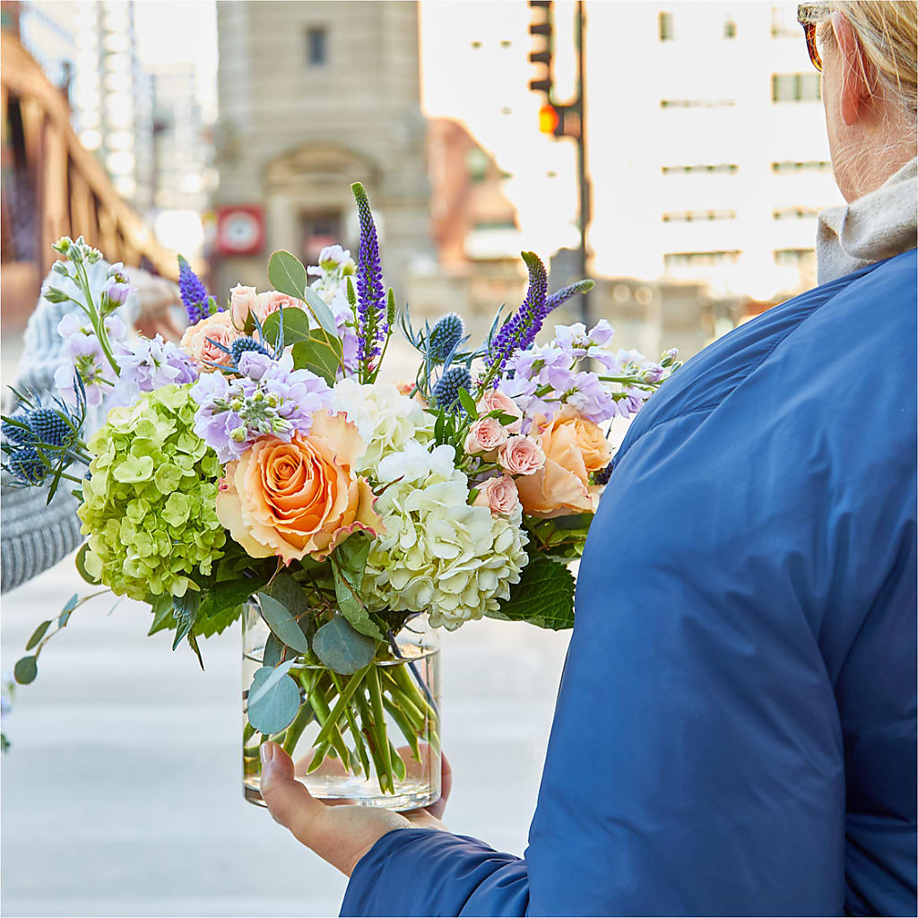 Porch Swing Bouquet –  The Flower Gallery, Linden NJ