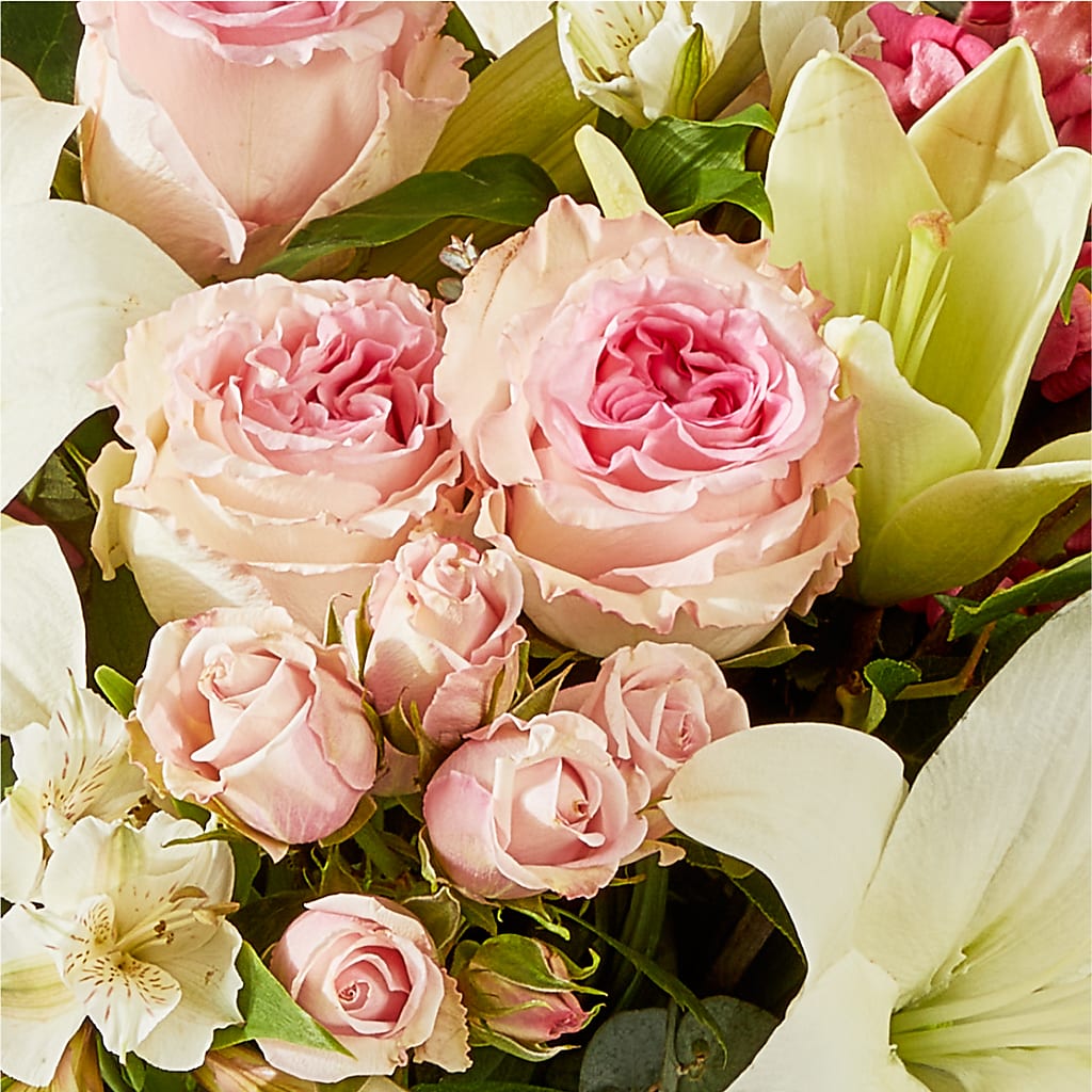 Ballet Slippers Bouquet –  The Flower Gallery, Linden NJ